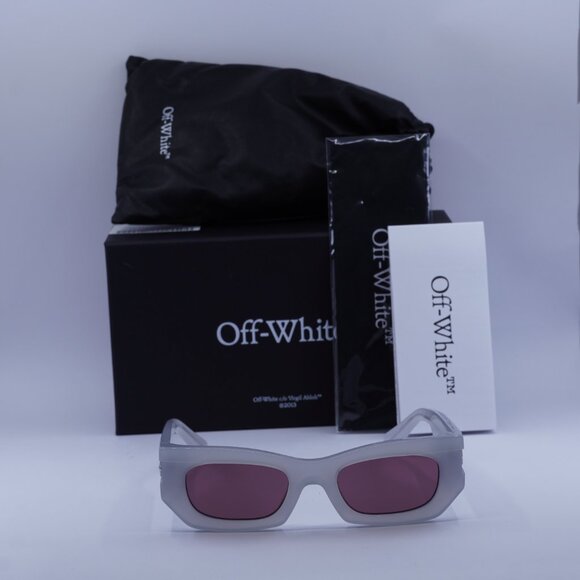 Off-White OERI147 BELLEVILLE 0928 Cat Eye Sunglasses – Grey/Burgundy main image 6